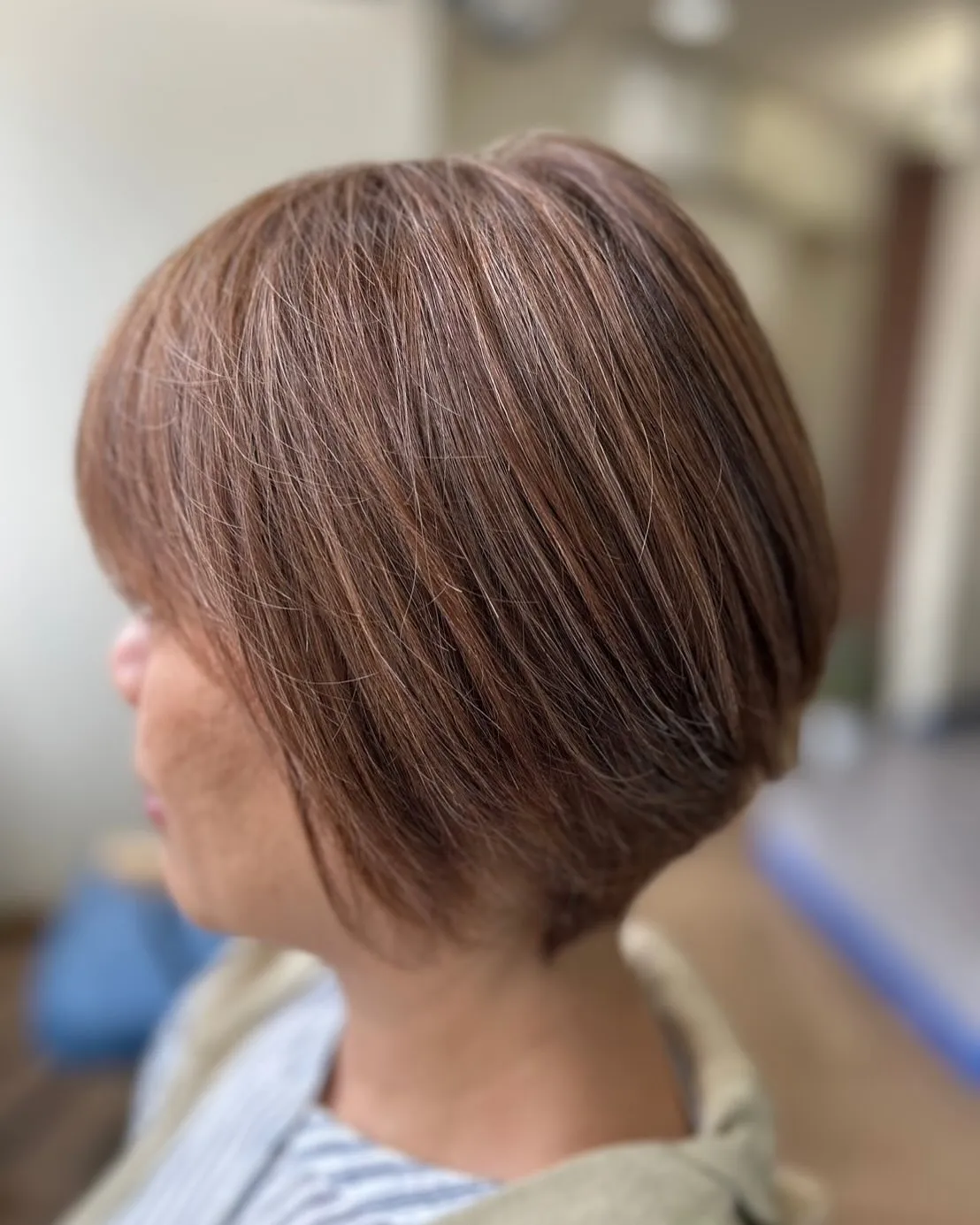 グレイヘアぼかしカラーショート💫