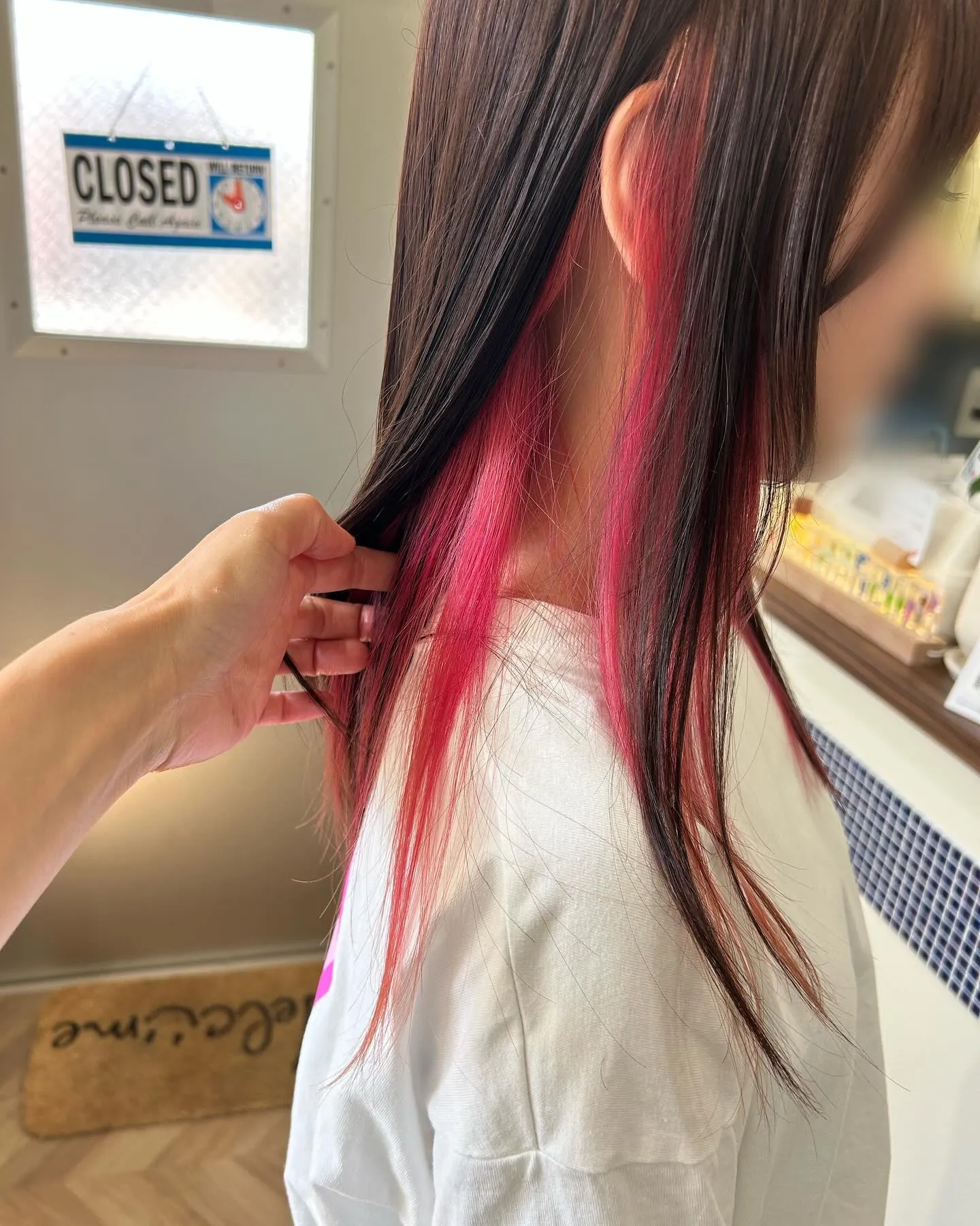 サイドから襟足インナーカラー💫